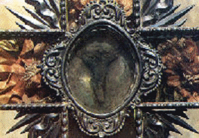 Kríž sv. Kláry z Montefalca